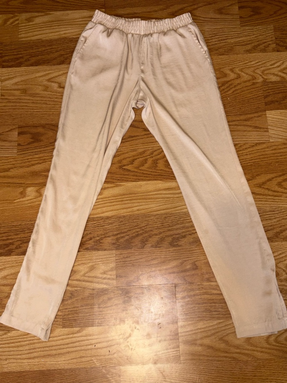 BCBGMaxAzria Gold Satin Straight-Leg Pants